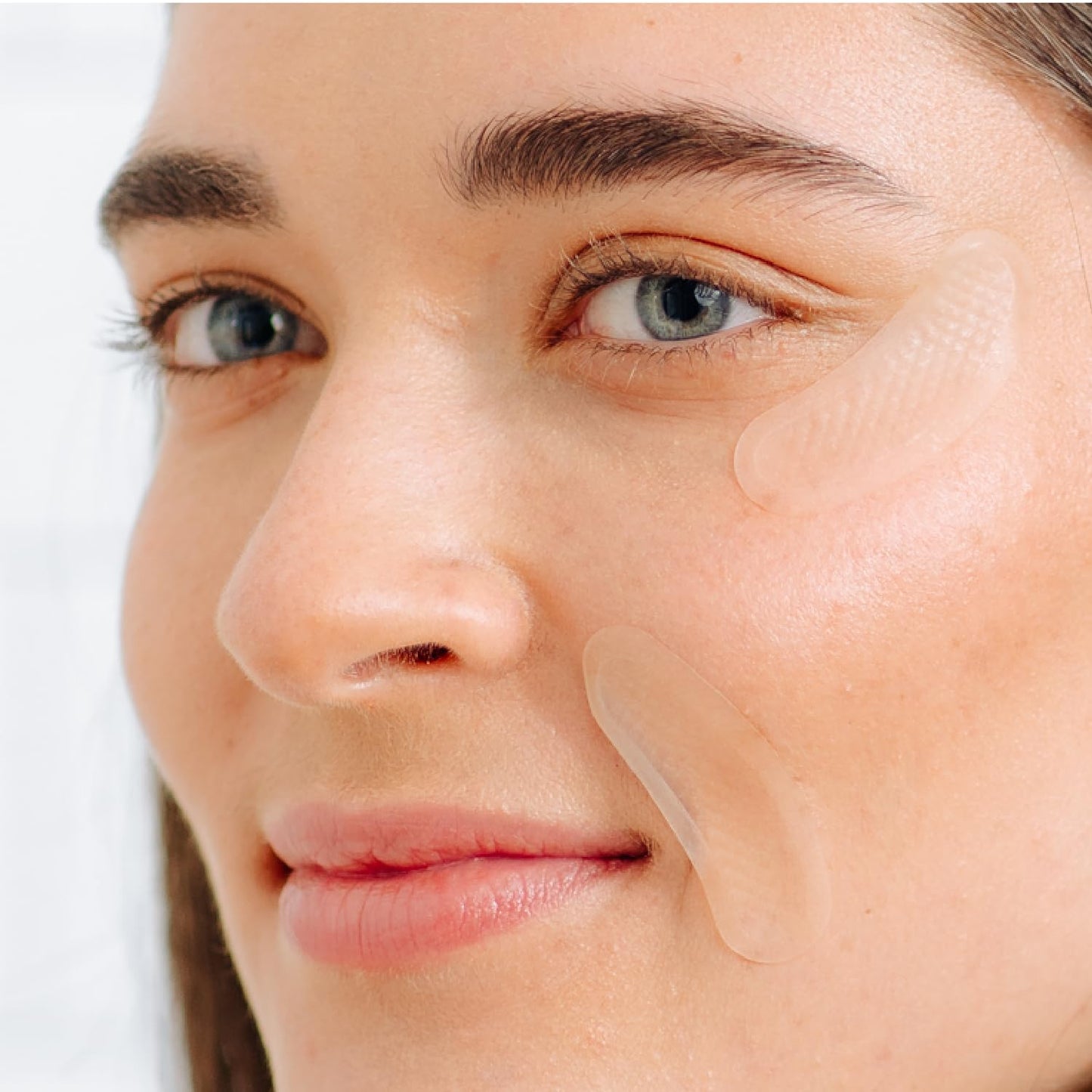 Deep Wrinkle Targeted Patches with Advanced Retinol, Hyaluronic Acid, Vitamin C, and Peptides for Forehead and Between Eyes, 6 Patches